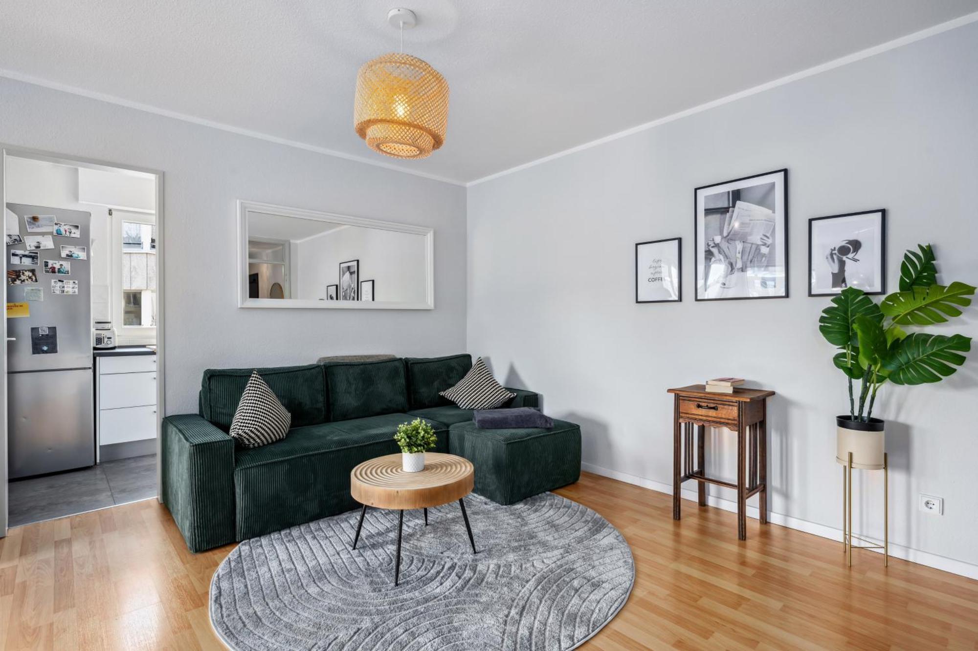 Apartment Traber 1 Sz Balkon Parkplatz & Sehr Ruhig *